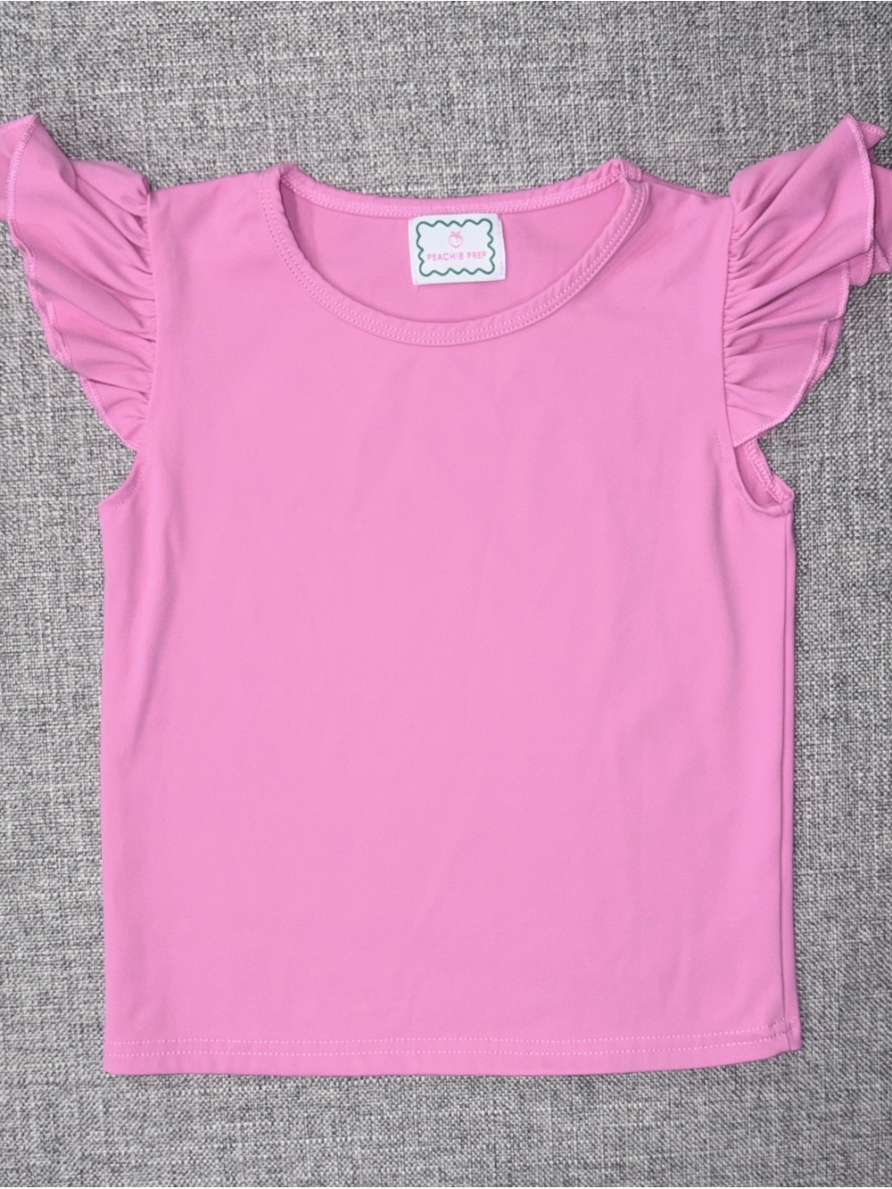 Peachie Prep 5/6 performance ruffle tee EUC